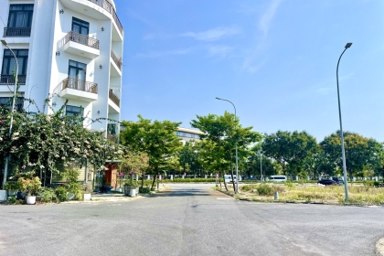 BÁN LÔ FPT 90M2 SÁT NAM KỲ KHỞI NGHĨA - GIÁ CHIT 3TỶ900