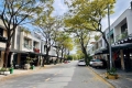 BÁN NHANH LÔ HƯỚNG ĐÔNG TRỤC SHOPHOUSE FPT GIÁ NHỈNH 6TỶ